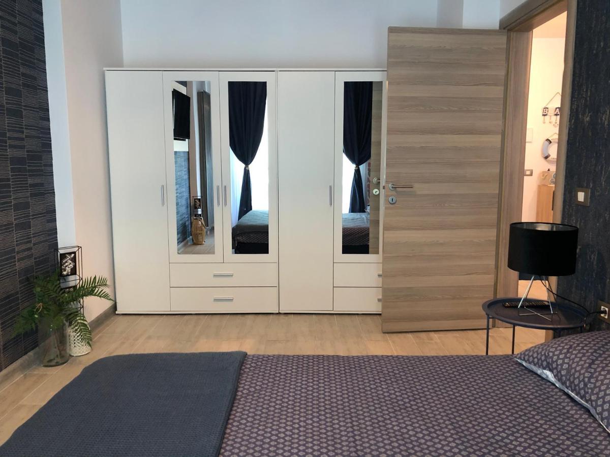 Baby Sea View And Pools Apartment- Mamaia Beach Resort Navodari Dış mekan fotoğraf